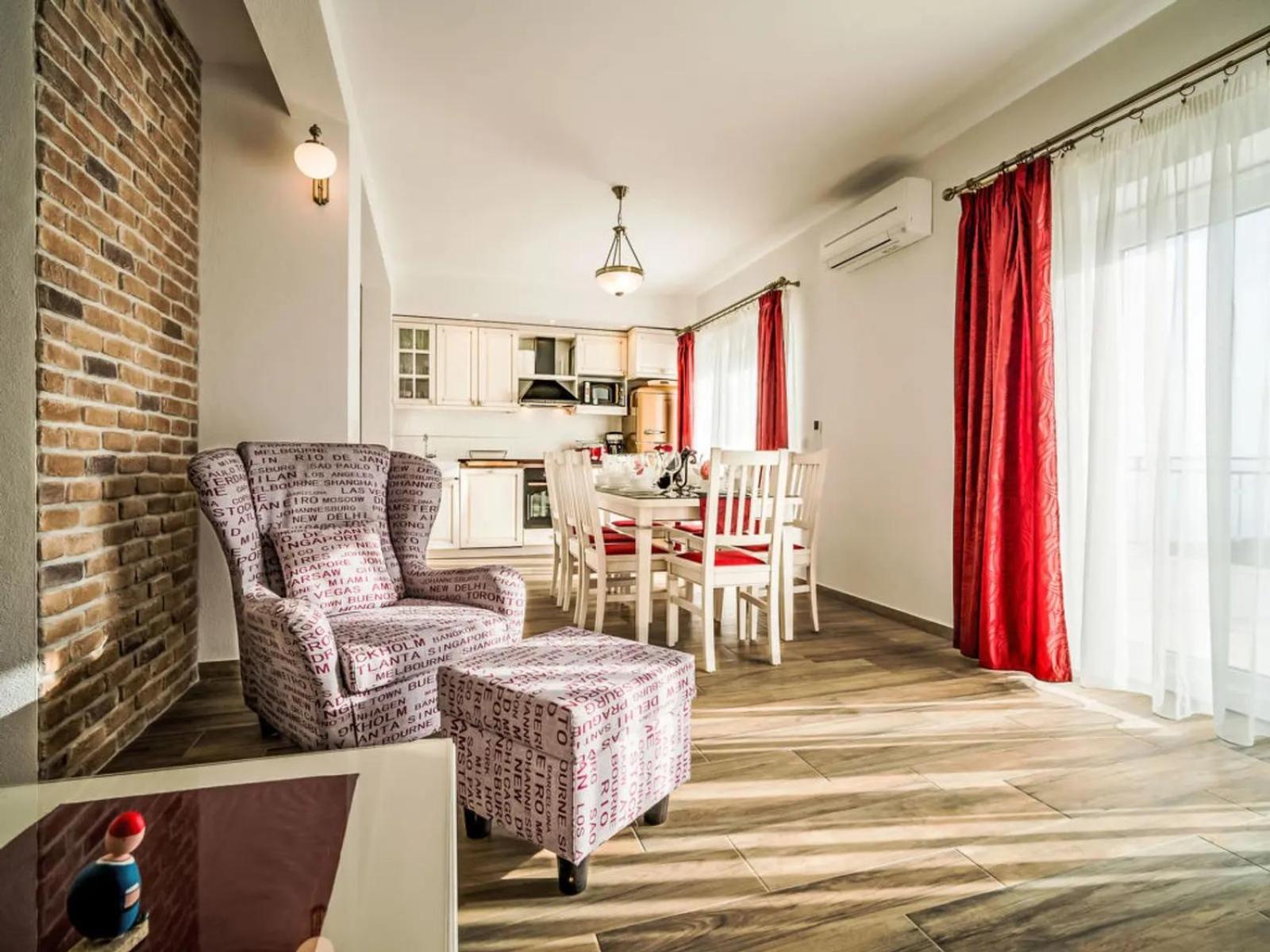 Villa Bellavista**** Best Place For Your Holliday มาคาร์สกา ภายนอก รูปภาพ
